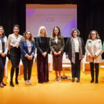 Cómo Potenciar El Liderazgo Femenino: Estrategias Innovadoras Para El Éxito Empresarial