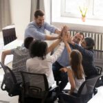Cómo Evaluar Un Líder Excepcional: Claves Para Reconocer Liderazgo Eficaz Y Auténtico