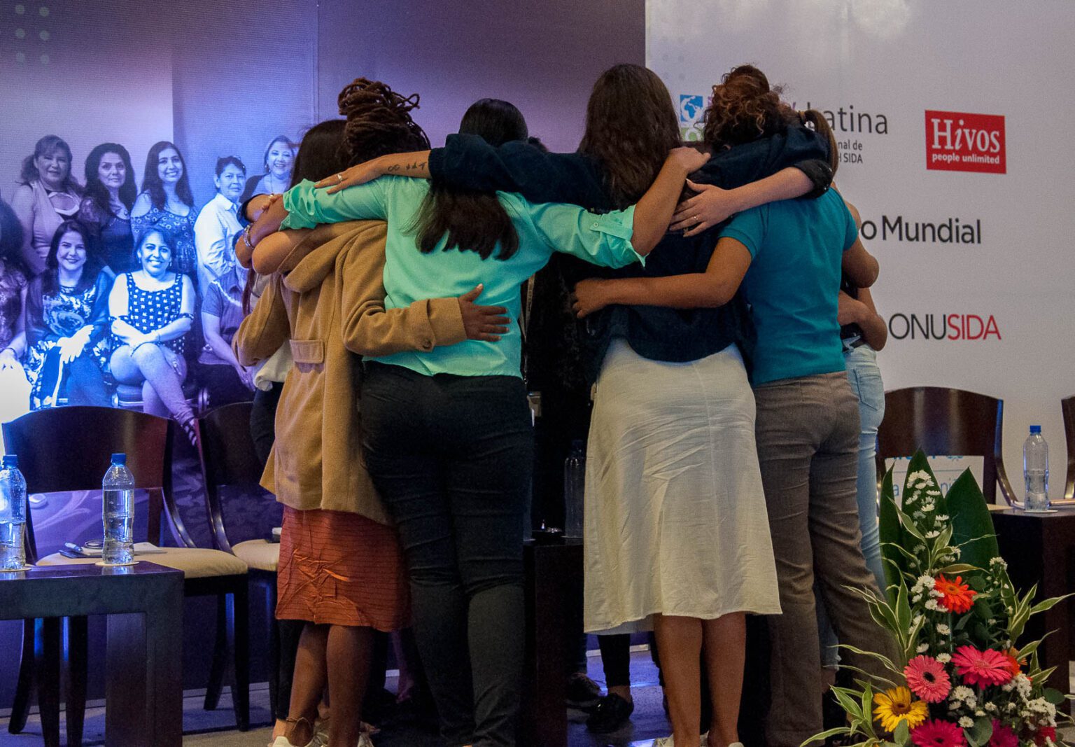 Liderazgo de mujeres cristianas: inspira y guía con fe y fortaleza