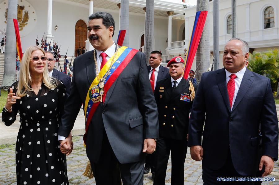 nicolas maduro en accion